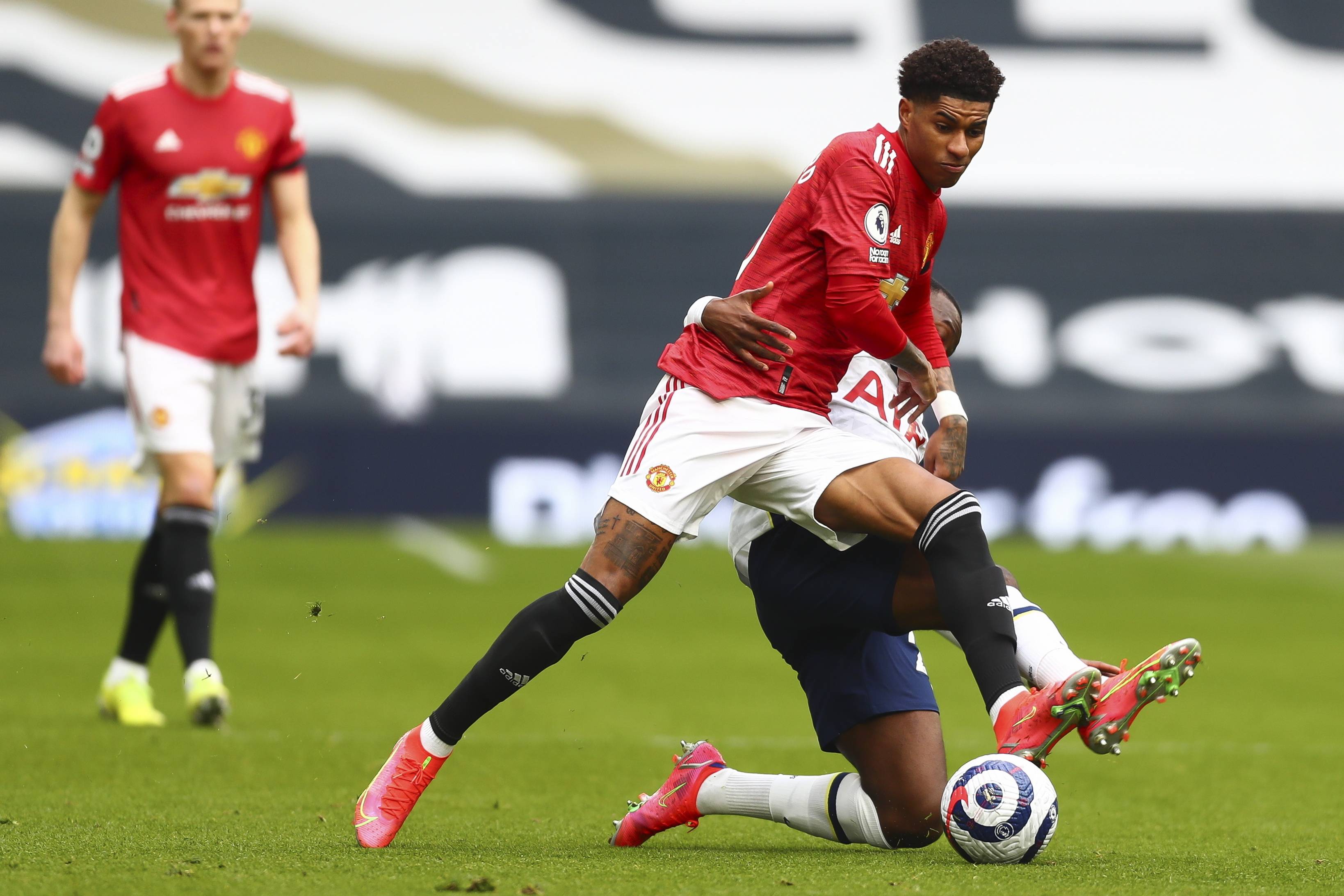 独家专访 ｜ 罗梅卢·卢卡库在最新的独家专访中...